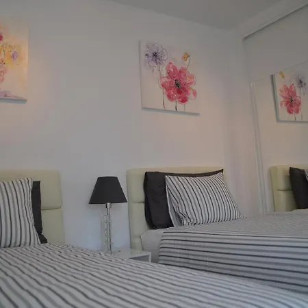 Apartmán Gracioseros 118 & 202 *