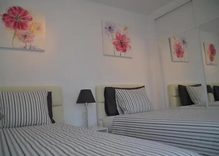 Apartamento Gracioseros 118&202 *